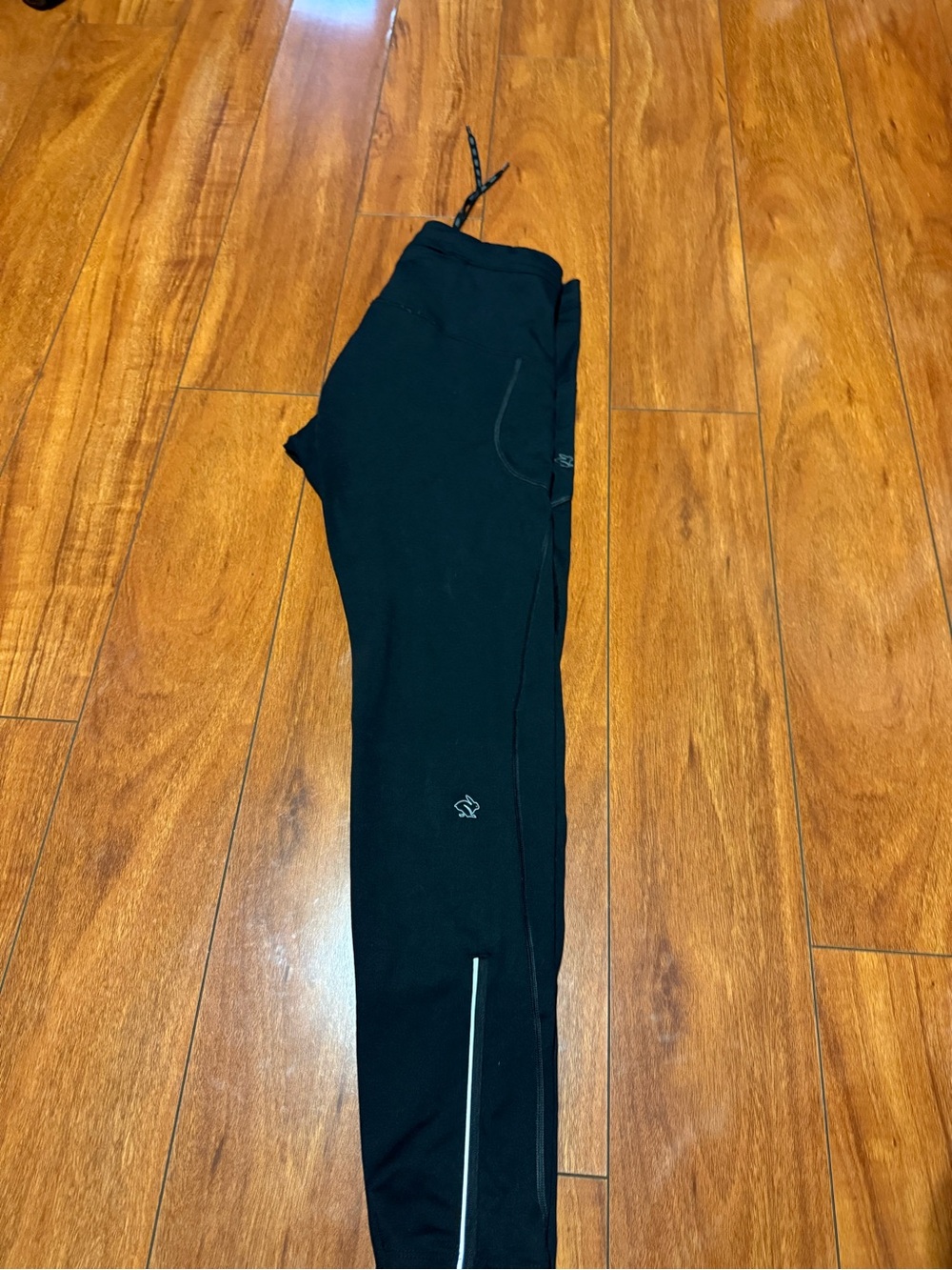 Men’s Black Rabbit Performance Joggers - Picture 4 of 7